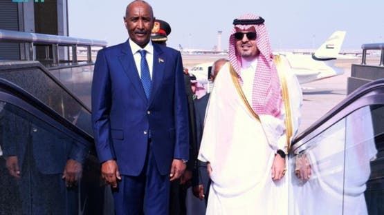 الخليج اليوم .. عبد الفتاح البرهان يصل إلى جدة