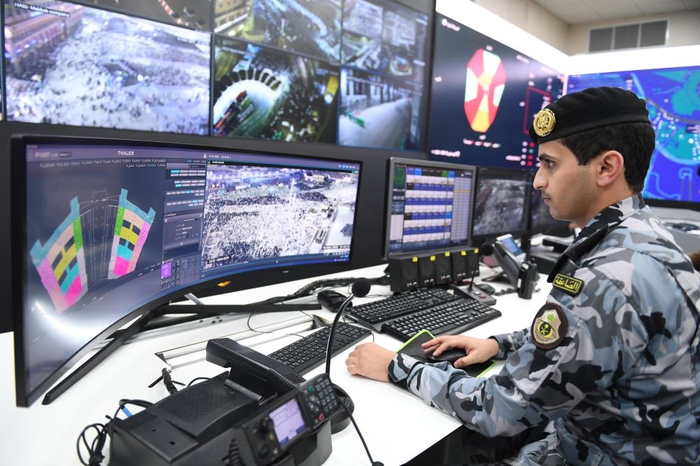 منظومة الداخلية تمنح ضيوف الرحمن تجربة روحانية آمنة