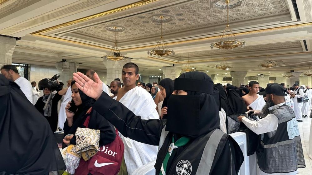 الكشافة السعودية تجسد معاني العطاء في ليلة ختم القرآن بالحرم المكي