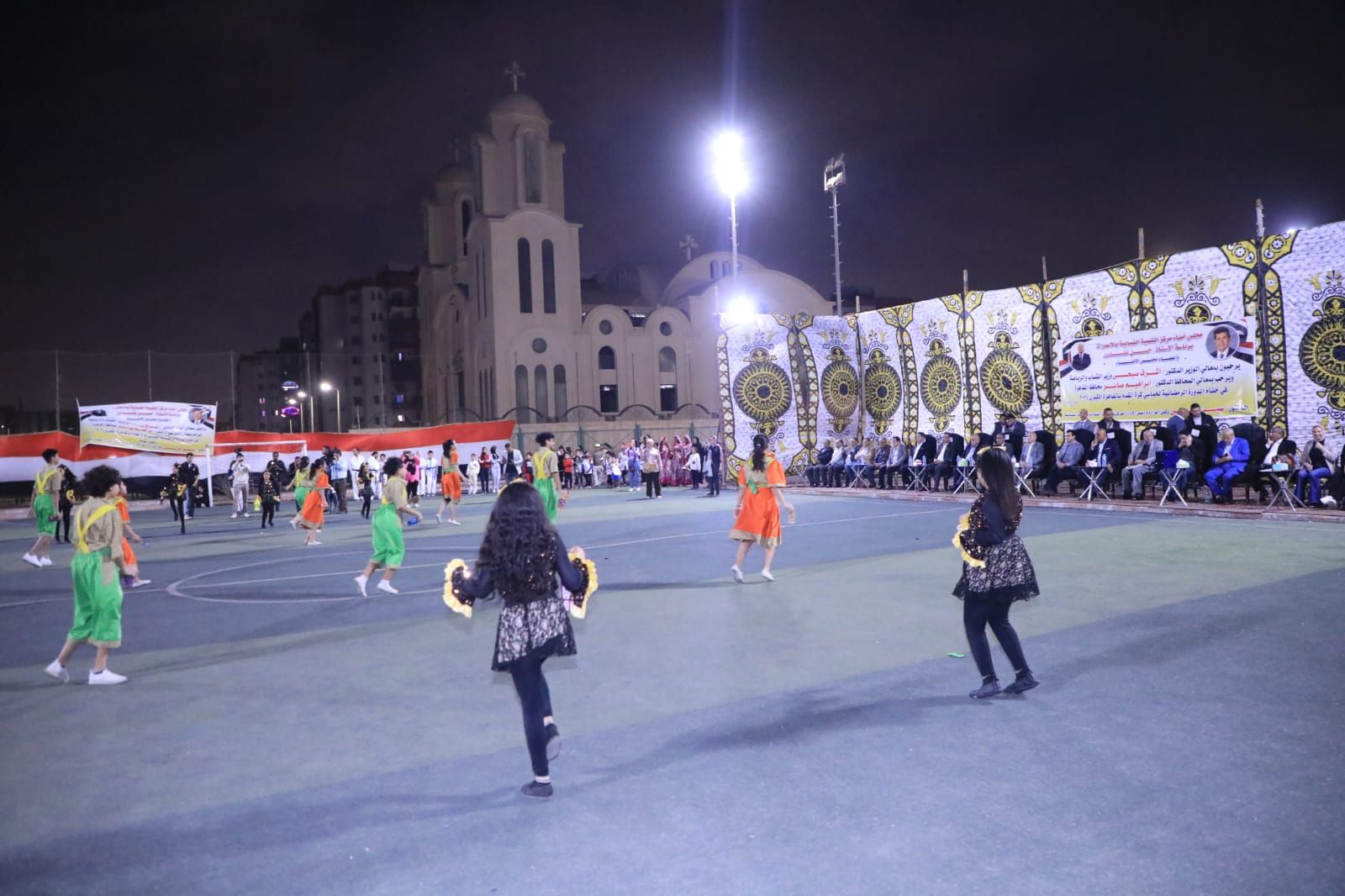 وزير الرياضة ومحافظ القاهرة يشهدان ختام الدورة الرمضانية لخماسى كرة القدم