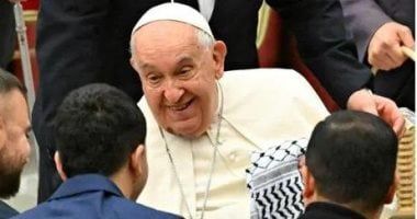 وزير خارجية الفاتيكان يحسم الجدل: البابا فرانسيس لن يستقيل