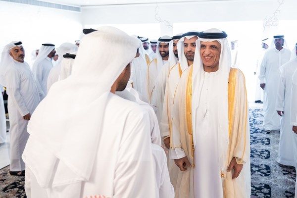 سعود بن صقر يستقبل المهنئين بعيد الفطر السعيد