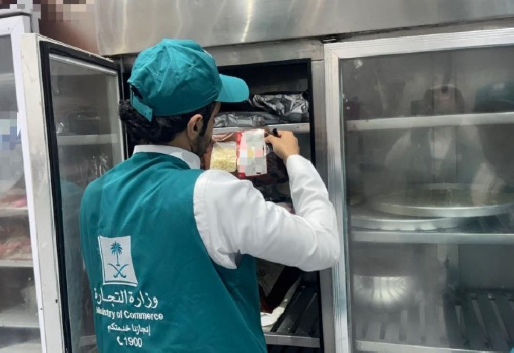 عاجل: إغلاق منشآت غذائية احترازيًا.. وشفاء معظم حالات الاشتباه بالتسمم