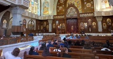 وداعًا الأنبا باخوميوس.. الكاتدرائية تستعد لبدء صلوات التجنيز