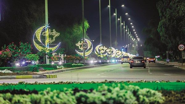 إقبال على حدائق العين خلال العيد