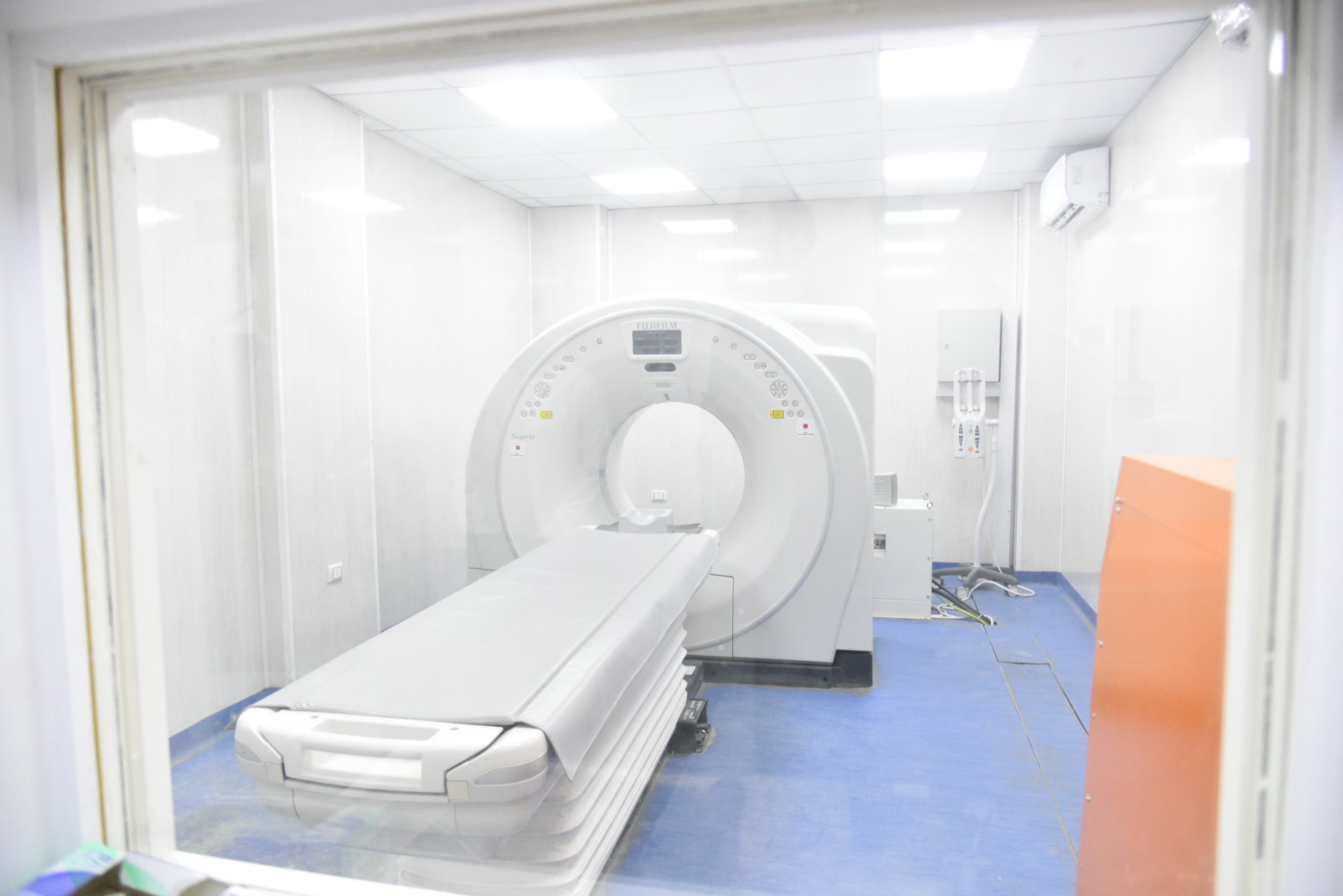 نائب وزير الصحة يوجه بتوفير جهاز أشعة للأسنان بمستشفى الحمام المركزى