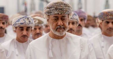 أول صلاة عيد بالجامع الأكبر بعُمان منذ افتتاح السلطان قابوس له فى 2001.. صور