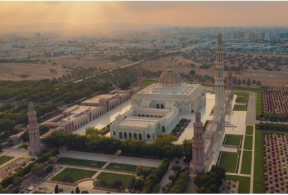 أول صلاة عيد بالجامع الأكبر بعُمان منذ افتتاح السلطان قابوس له فى 2001.. صور