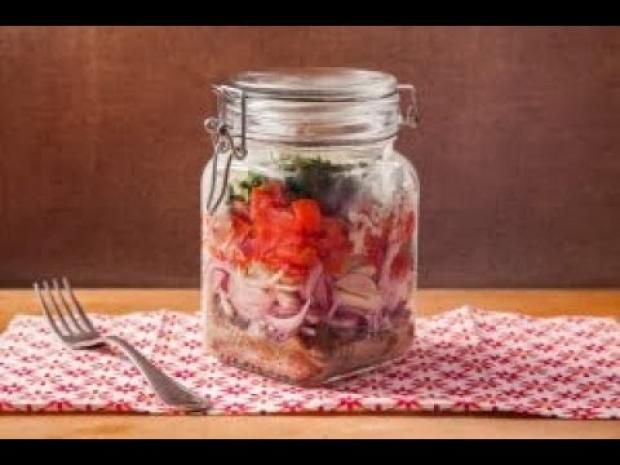 طريقة عمل برطمان الرنجة بصوص التارتار والمسطردة زي المحلات