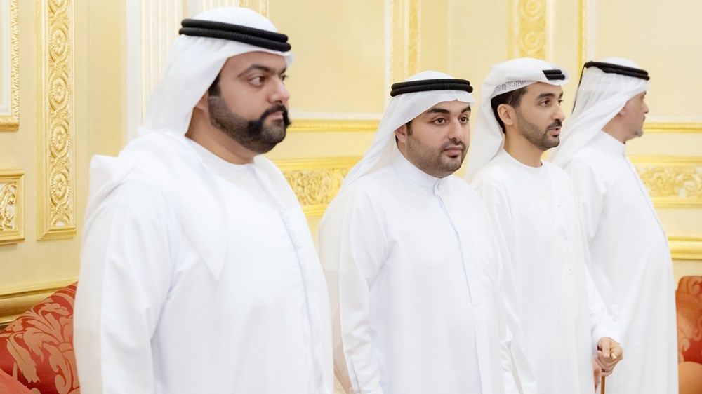 حمد الشرقي يواصل استقبال المهنئين بعيد الفطر بحضور ولي عهد الفجيرة