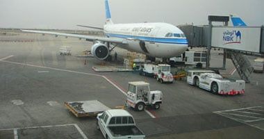 كم عدد المغادرين من الكويت لقضاء إجازة عيد الفطر؟