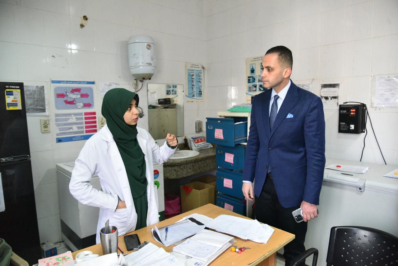 نائب وزير الصحة يوجه بتحسين مستوى النظافة بمستشفى العجمى التخصصى بعد تفقدها