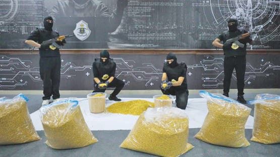 الخليج اليوم .. السعودية تواصل ضرباتها الاستباقية ضد مهربي ومروجي المخدرات