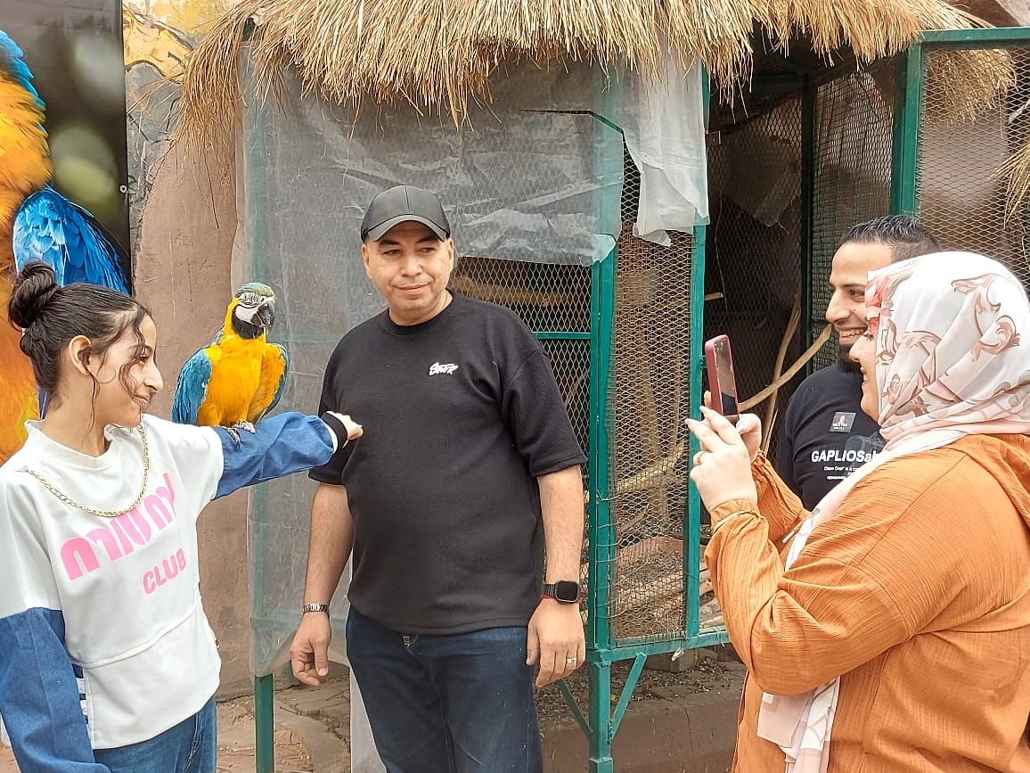 إقبال واسع على حديقة الحيوان بالحديقة الدولية فى ثانى أيام عيد الفطر.. صور