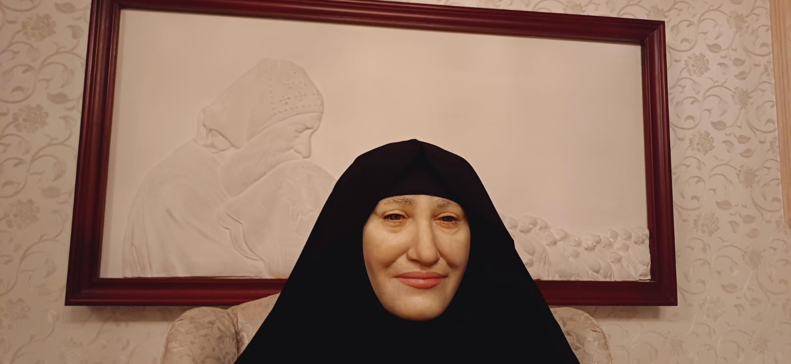 كأنها لا زلت على قيد الحياة.. أول تمثال للأم إيرينى رئيس دير الراهبات