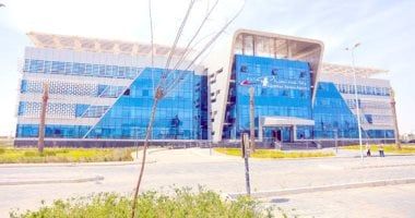 أستاذ بمعهد الفلك: لنتمكن من رؤية الهلال الجديد لا بد من حدوث الاقتران