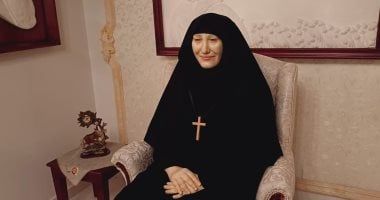 كأنها لا زلت على قيد الحياة.. أول تمثال للأم إيرينى رئيس دير الراهبات