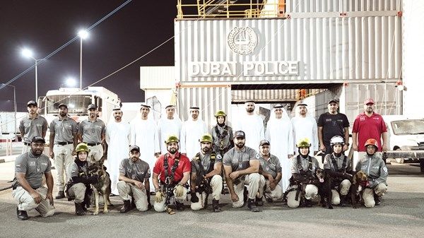 اختتام دورة «الإنزال بالحبال لوحدات الكلاب البوليسية K9»