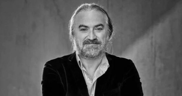 وفاة نجم تركي على المسرح.. وصيته صادمة!