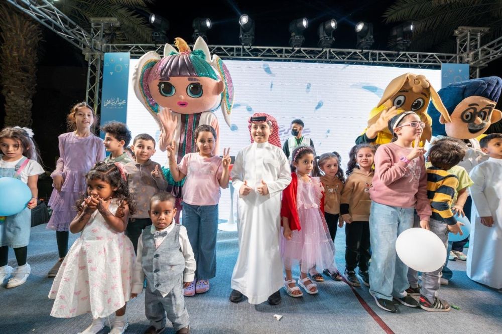 وسط حضور كبير.. فعاليات متنوعة وأجواء احتفالية في حدائق الرياض