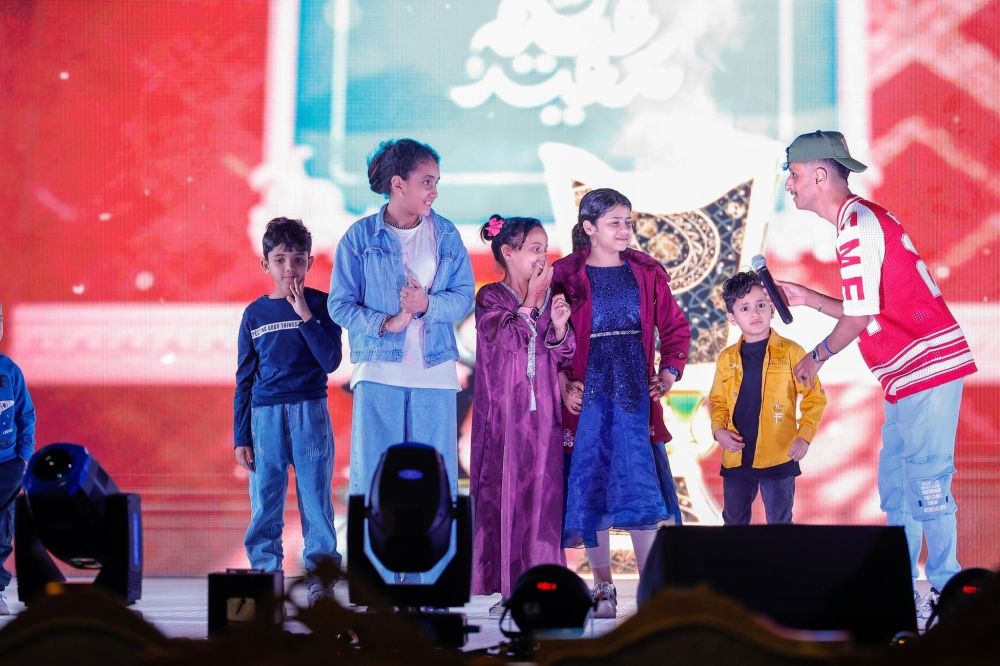 الطائف.. عروض فلكلورية وتوزيع 2000 هدية في احتفالات العيد