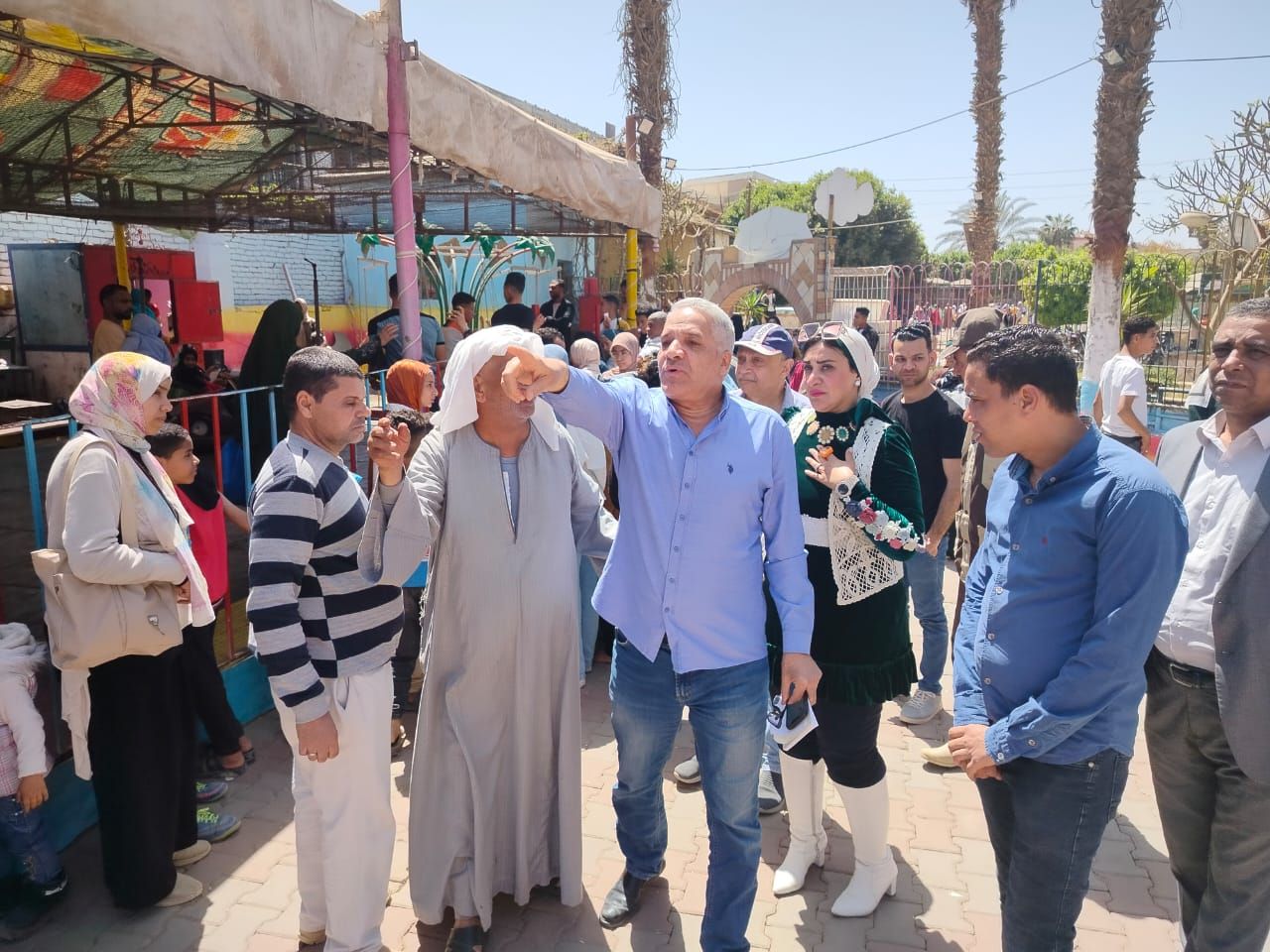 في ثالث أيام العيد.. جولة لرئيس الخدمات البيطرية بحديقة الحيوان ببني سويف