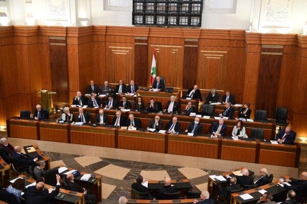 صدور مرسوم بإحالة مشروع قانون تعديل قانون السرية المصرفية إلى مجلس النواب