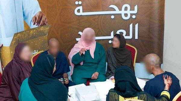 "قضاء أبوظبي" تنفذ مبادرة "بهجة العيد" للنزلاء