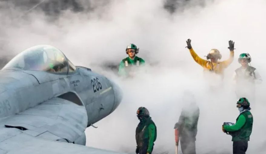 العين على إيران والحوثيين باليمن...أوامر عسكرية خطيرة لترامب ووزير دفاعه