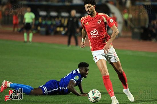 الأهلي يهزم الهلال السوداني بهدف ويؤجل حسم التأهل لنصف نهائى أفريقيا للإياب (صور)