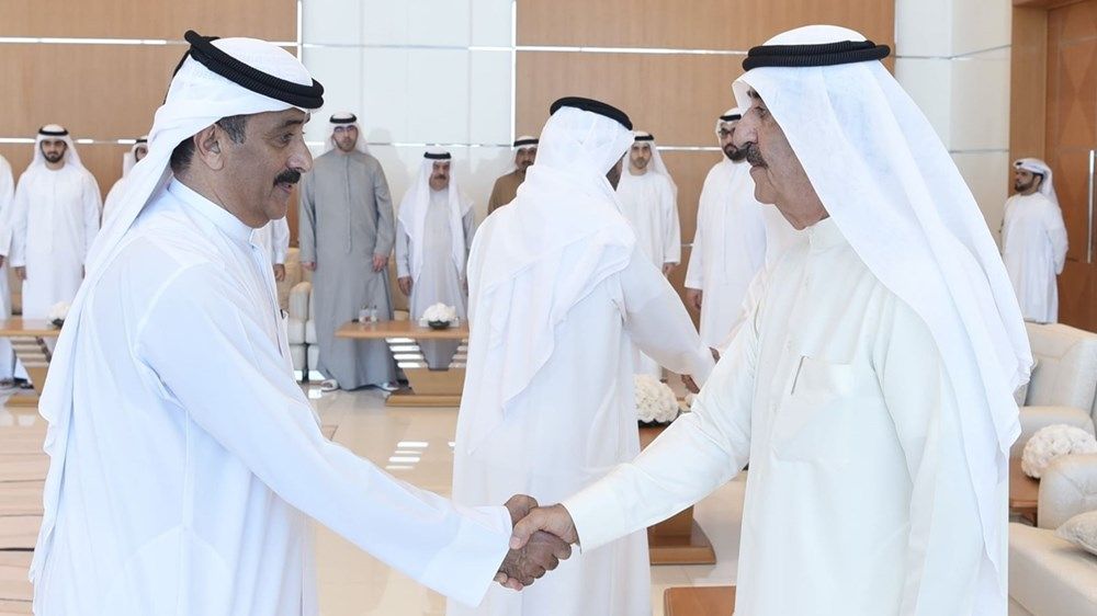 حاكم أم القيوين يتقبل التعازي من الشيوخ والمواطنين وأبناء الجاليات المقيمة في وفاة حصة بنت حميد