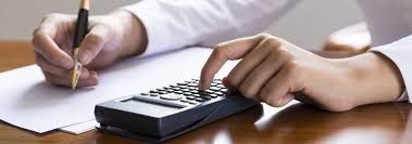 الامارات | استشارة قانونية: هل يستحق الموظف مستحقات في حال فصله خلال فترة التجربة؟