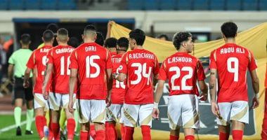 لاعبو الأهلى يحصلون على التطعيمات اللازمة قبل رحلة موريتانيا لمواجهة الهلال