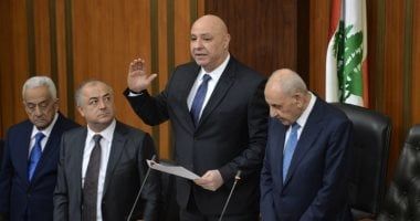 رئيس لبنان يتسلم دعوة رسمية من السودانى لزيارة العراق