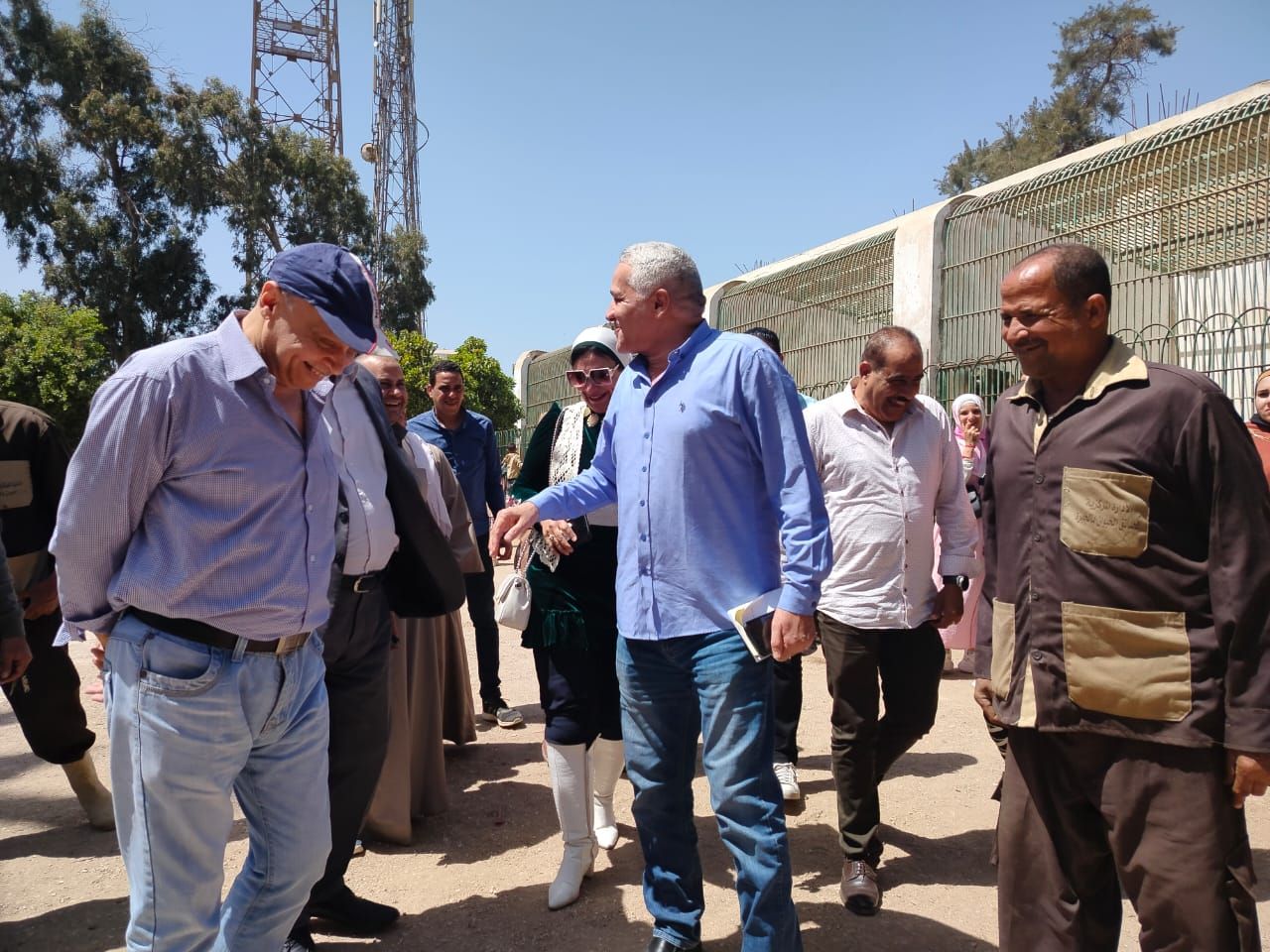 في ثالث أيام العيد.. جولة لرئيس الخدمات البيطرية بحديقة الحيوان ببني سويف