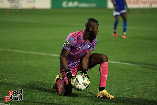 الأهلي يهزم الهلال السوداني بهدف ويؤجل حسم التأهل لنصف نهائى أفريقيا للإياب (صور)