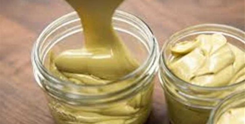 طريقة تحضير زبدة الفسدق بنفس طعم الجاهزة.. خطوات بسيطة