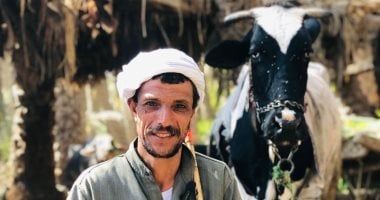 يوم فى حياة مزارعى "أم خنان".. أرض الخير تروى حكاية صمود بالشقرف والفأس.. فيديو