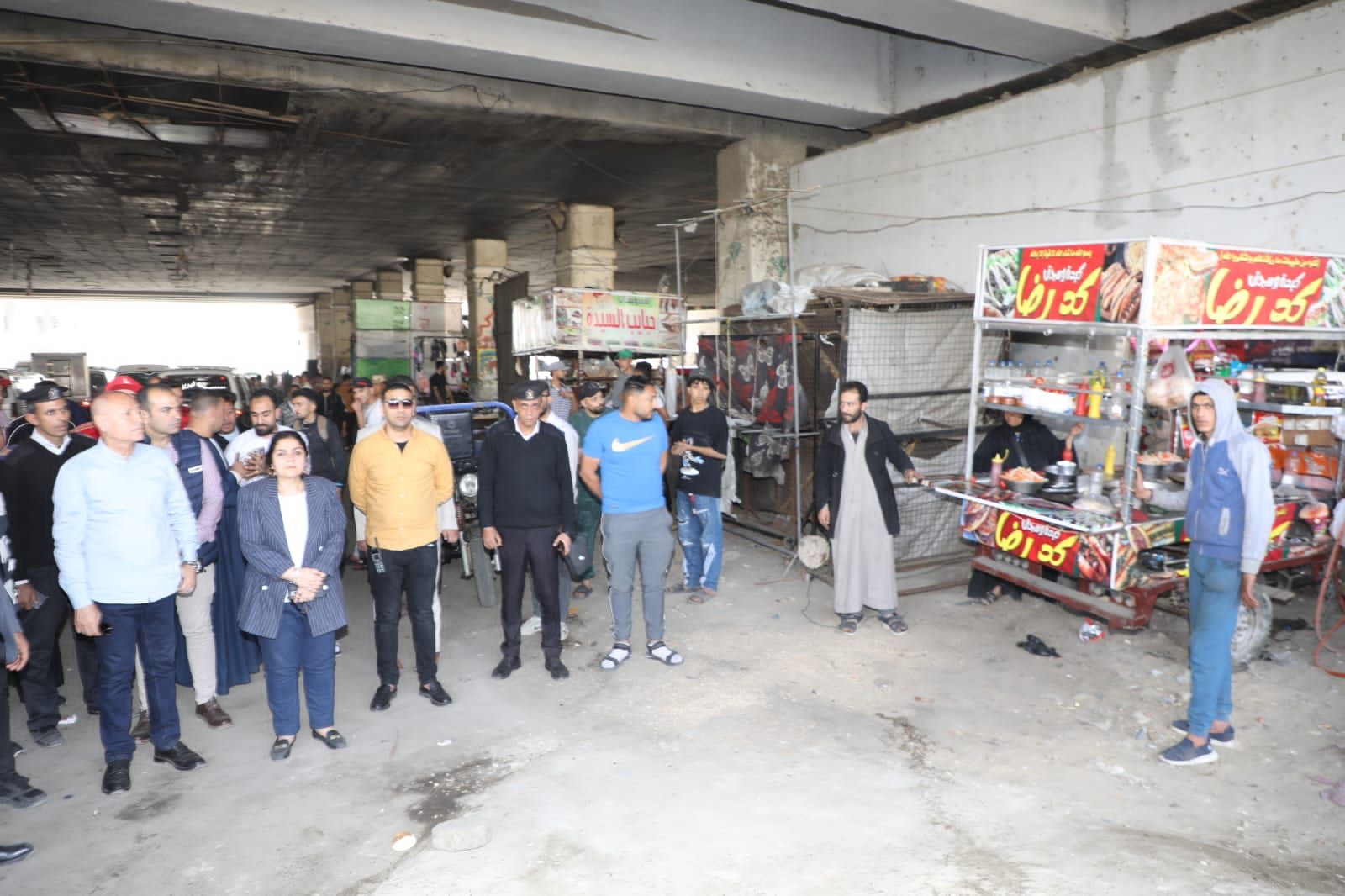 محافظة القاهرة تنقل الباعة الجائلين بمحيط موقف السلام الجديد