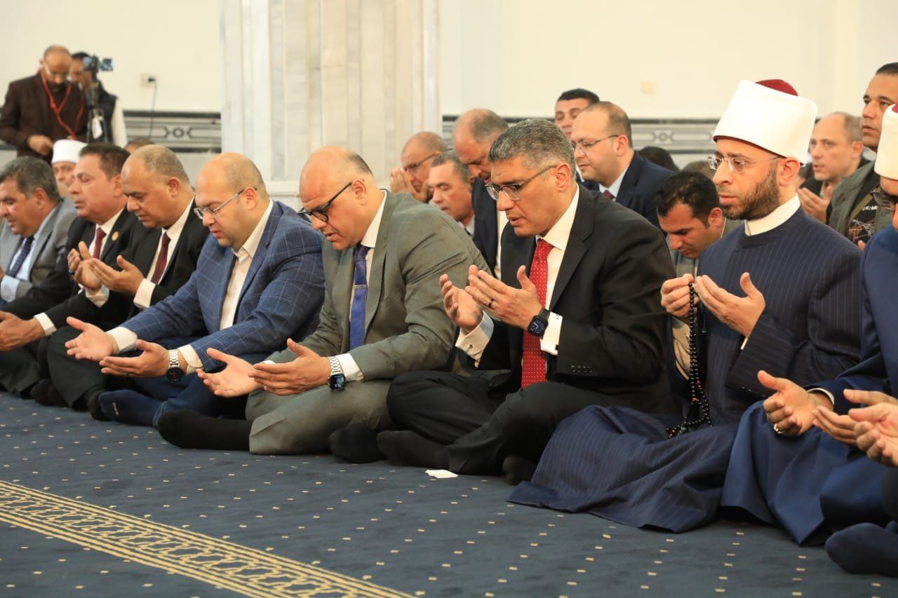 وزير الأوقاف ومحافظ الجيزة يفتتحان مسجد النور فى قرية عرب أبو عريضة