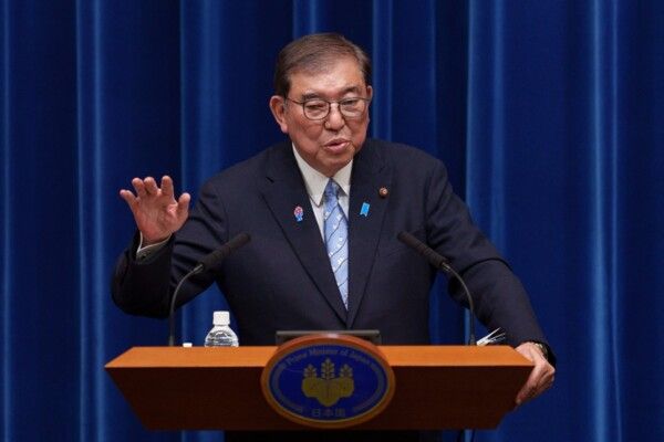 رئيس الوزراء الياباني: الرسوم الجمركية الاميركية تشكل أزمة وطنية