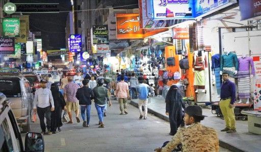 "عدن مول" و"الأسطورة" يدخل المولات التجارية الصغيرة في عدن للموت السريري