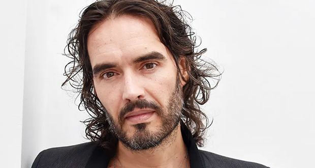 اتهامات بالاغتصاب والاعتداء الجنسي تُلاحق راسل براند