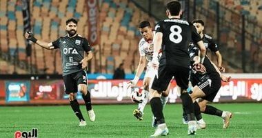 نهاية الشوط الأول بالتعادل بين زد والبنك الأهلى 1/1