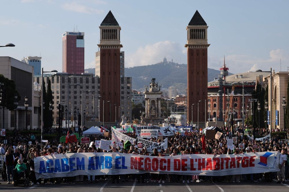 بسبب أزمة الإسكان.. عودة الاحتجاجات إلى الشوارع في إسبانيا
