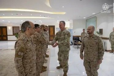 الخليج اليوم .. مباحثات دفاعية بين السعودية وأميركا