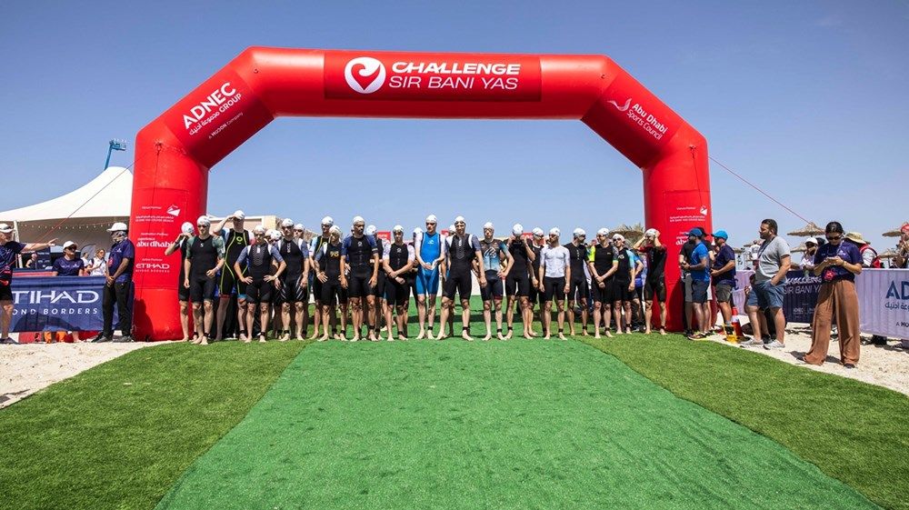 برعاية حمدان بن زايد.. ياس بن حمدان يفتتح فعاليات تحدي صير بني ياس للترايثلون 2025