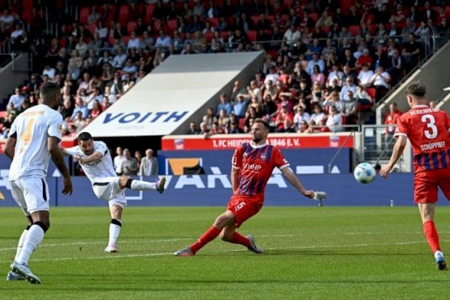 بطولة ألمانيا: ليفركوزن يعيد فارق الـ6 نقاط مع بايرن بفوز قاتل