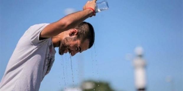 5 فئات تتأثر بالموجة الحارة بداية الأسبوع.. تجنبوا الخروج