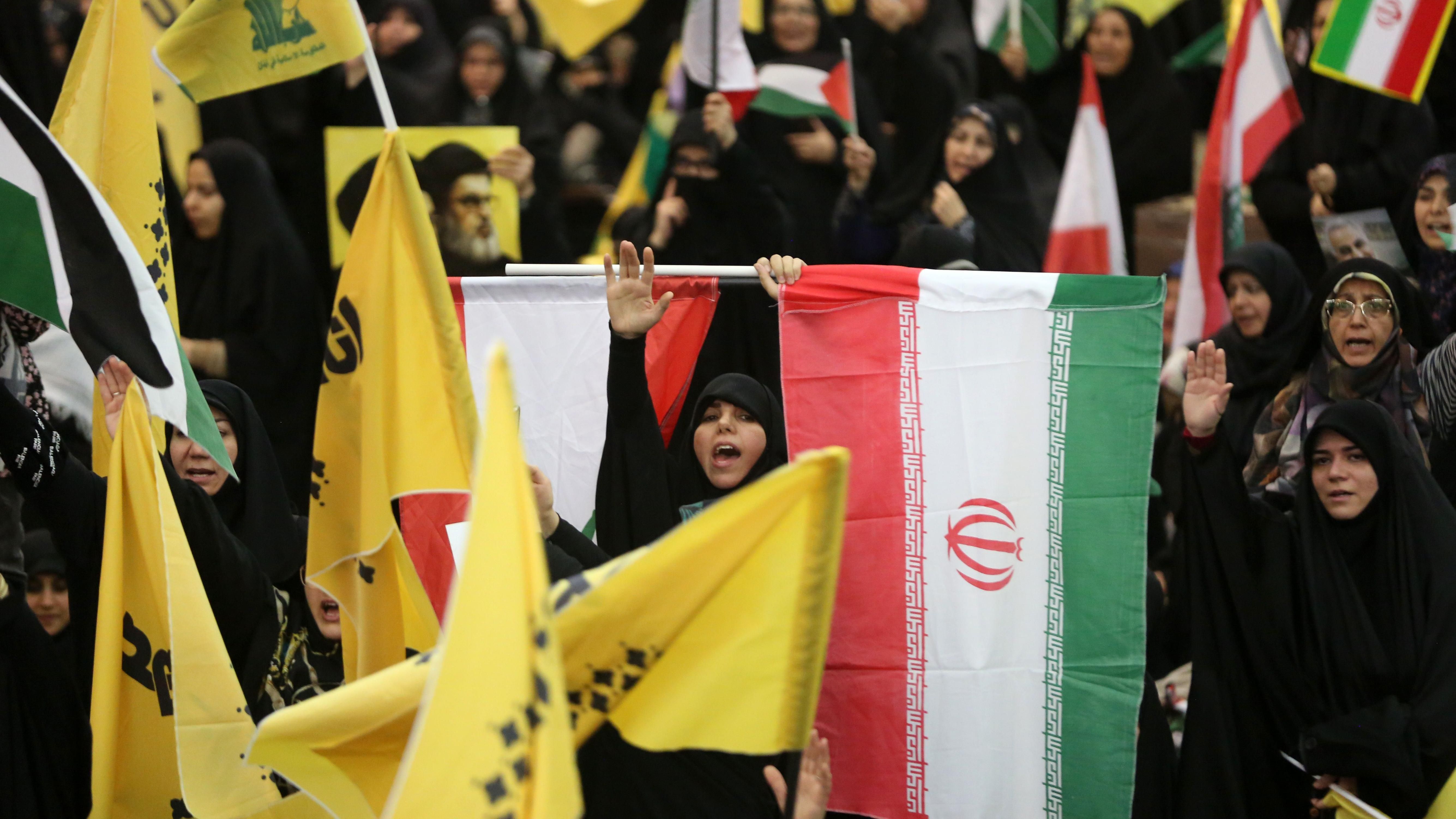 هل تلعب السعودية دور الوسيط بين طهران وواشنطن؟